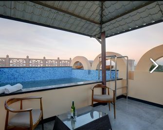 Zest Damodar Garh - The Ultimate Stress Free Zone - Jodhpur - Balkong