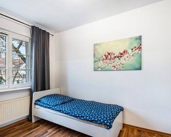 Ferienwohnung, Wohnung auf Zeit - Leipzig - Bedroom