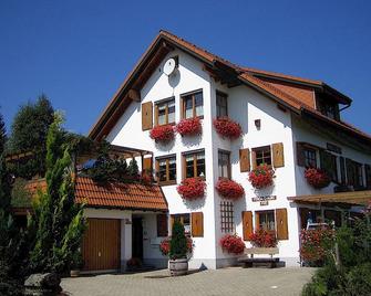 Fantastic Comfortable U. Cozy Apartment In The Heart Of The Black Forest - Feldberg - Bâtiment
