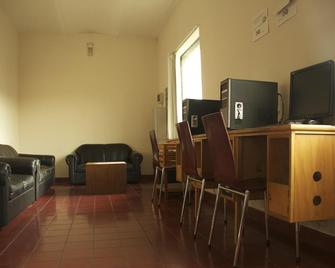 Paulina Youth Hostel - Oaxaca - Living room