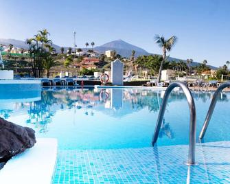 Hotel Spa La Quinta Park Suites - Santa Úrsula - Piscina