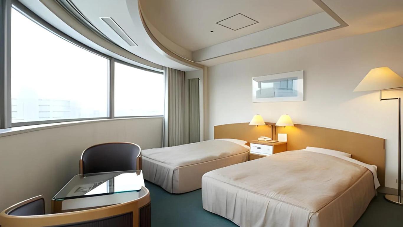 Jasmac Plaza Hotel