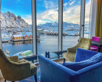 Thon Hotel Lofoten - ซโวลเวเออ - ห้องนั่งเล่น