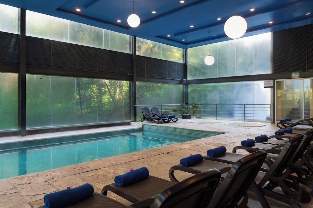 أوتل ميسيون جراند فايّي دي برافو - فالي دي برافو - حوض السباحة