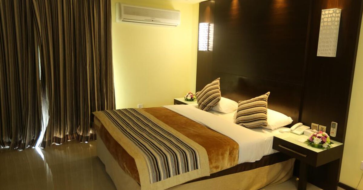Panorama Hotel Bur Dubai C$ 41 (C̶$̶ Dubai Hotel Deals