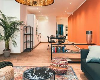 Brunnen Apartments - Nuremberg - Living room