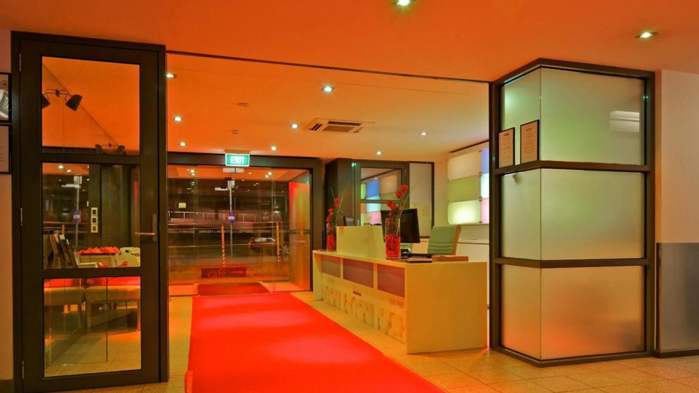Zero Davey Boutique Apartment Hotel