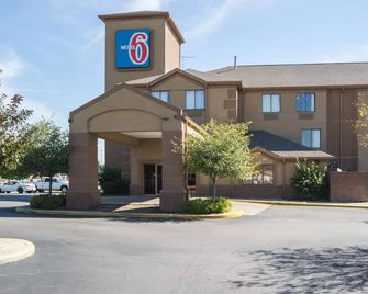 Motel 6-Indianapolis, in - Airport - Indianápolis - Edificio
