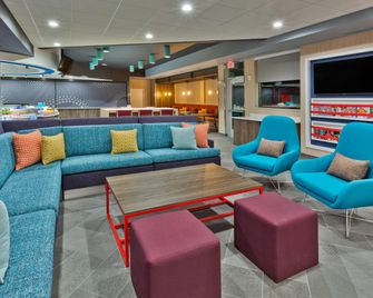 Tru by Hilton Prattville - Prattville - Lounge