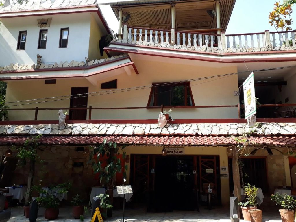 Hotel - Museo Xibalba - פלנקה - בניין