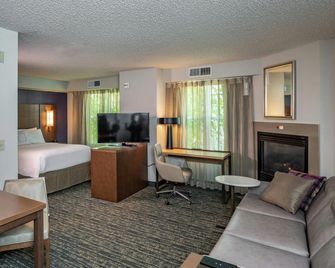 Residence Inn by Marriott Anchorage Midtown - Anchorage - Sala de estar
