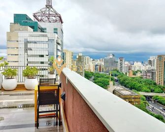 Elegance Suítes Vergueiro - São Paulo - Varanda