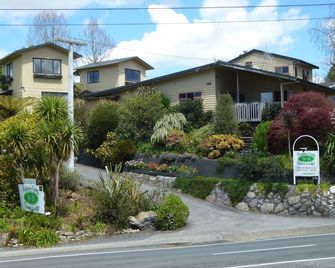 Waitomo Caves Guest Lodge - Waitomo