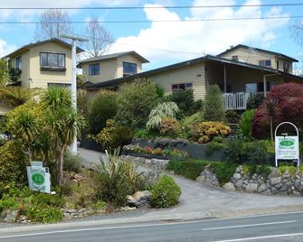 Waitomo Caves Guest Lodge - Waitomo