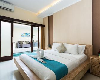 Karana Villa - Denpasar - Bedroom