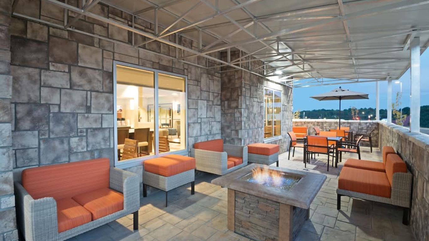 溫泉城智選假日酒店