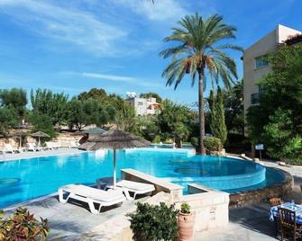 Basilica Holiday Resort - Paphos - Pool