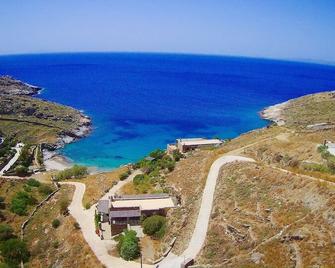 Charming waterfront apartment, peaceful location, sea view - Pisses - Edificio