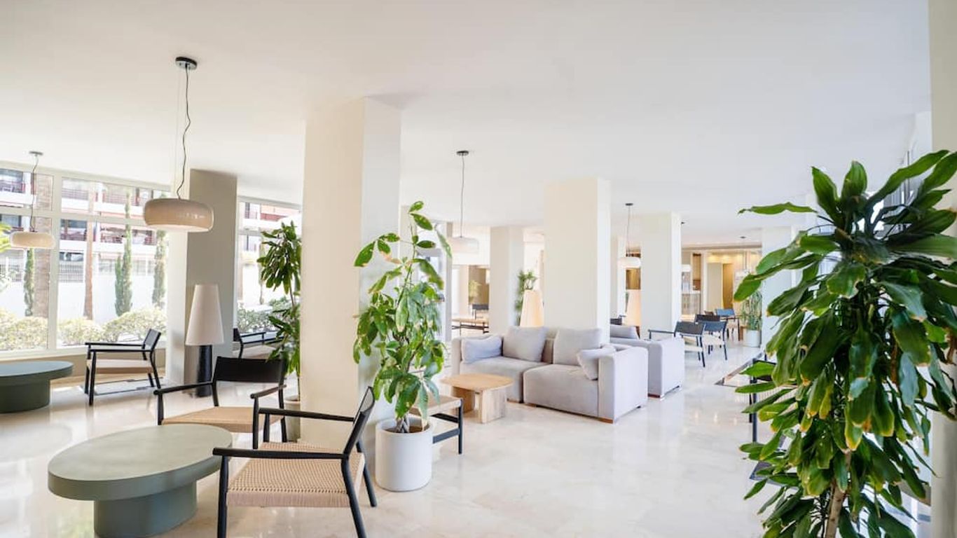 Coral Ocean View - Adults Only