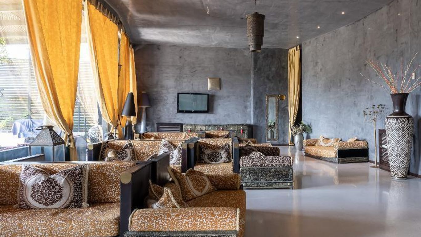 ريزورت بايا دي تورتشي