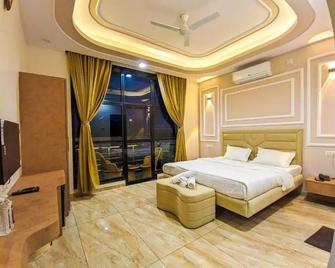 The Royal Riviera Resort & Stay - Bhuj
