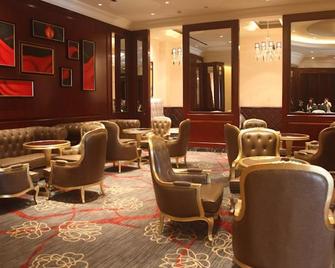 Howard Johnson by Wyndham Macrolink Plaza Huangshan - Huangshan - Restaurant