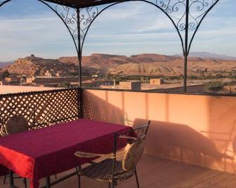 Maison D'hotes Nouflla - Aït Ben Haddou - Balcón
