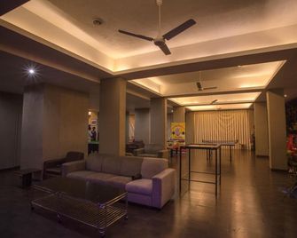 Sunnys Retreat - 羅納瓦拉 - 大廳