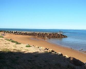 \'Redcliffe Villa\' - Redcliffe Q 4020 - Redcliffe - Beach