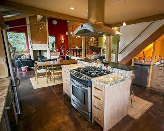 Towering Pines - Mountain Modern Nederland Retreat - Black Hawk - Bar