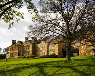 Hollins Hall Hotel, Golf & Country Club - Bradford - Building