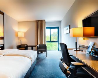 Park Inn by Radisson Lübeck - ליבק - חדר שינה