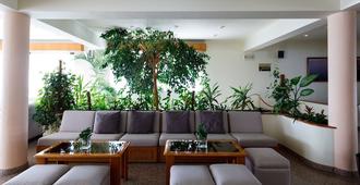 São Jorge Garden - Velas - Lounge