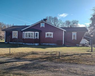 Lovely Home In Ljungby - Ljungby - Edificio