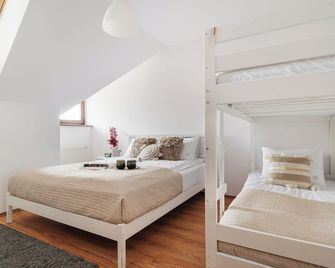 Brzozova Apartments Zakopane - Loftaffair - Zakopane - Bedroom