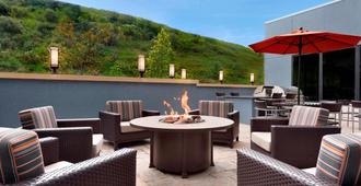 TownePlace Suites by Marriott Pittsburgh Airport/Robinson Township - Pittsburgh - Varanda