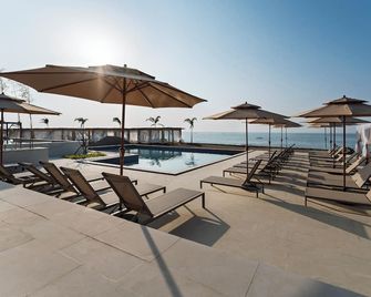 Khoj Resorts Allana - Karachi - Pool