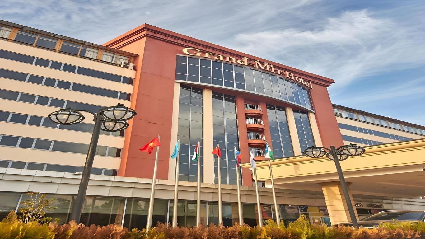 Grand Mir Hotel