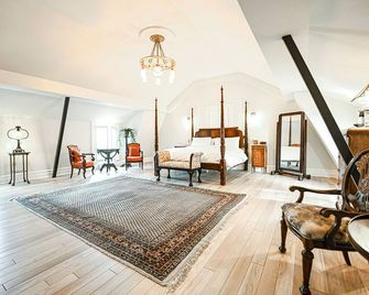 Stonehaven Le Manoir - Sainte-Agathe-des-Monts - Bedroom