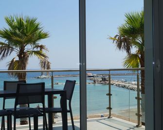 Résidence Villa Tyrrenia - Macinaggio - Balkón