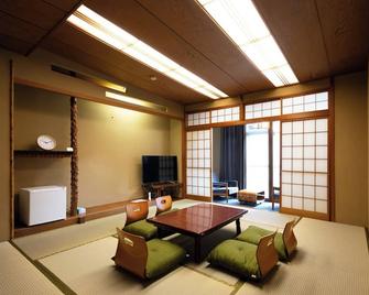 Nonsmoking Room only Japanesestyle room with / Nanto Toyama - Nanto - Comedor