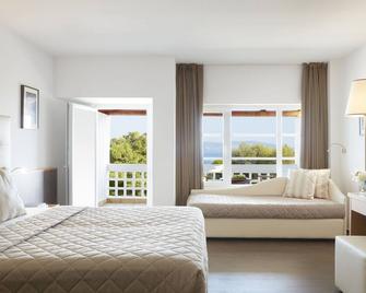 Hydra Beach Resort - Thermisia - Bedroom