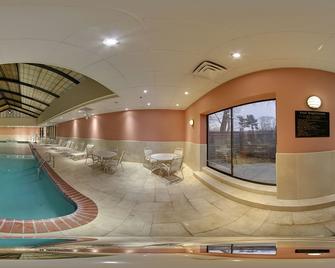 Clarion Hotel Somerset - Somerset - Pool