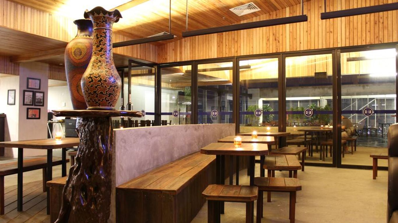 坤甸哈里斯酒店 - 坤甸