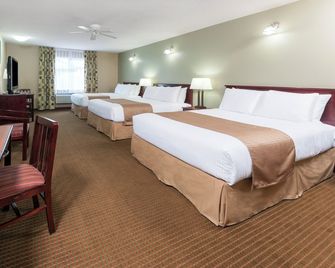 Super 8 by Wyndham Fort Saskatchewan - Fort Saskatchewan - Schlafzimmer