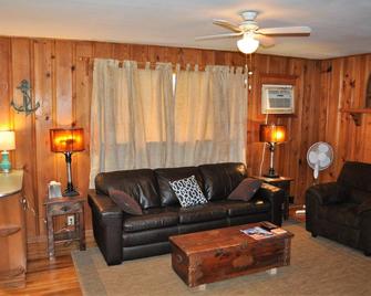 Sherwood Hills Cottage Sleeps 4 - 5. - Gordonville - Sala de estar