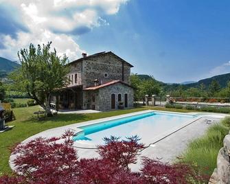 Beautiful Stone Farmhouse, With Large Private Pool And Great Views! Wifi - Naggio - Piscina