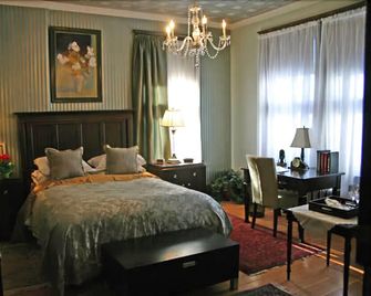 The Columns - Winnipeg - Bedroom