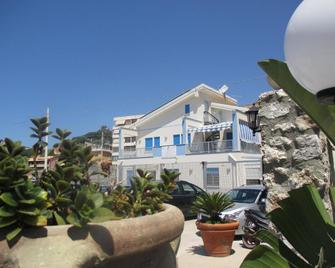 Villa Silvestro - Porto Empedocle