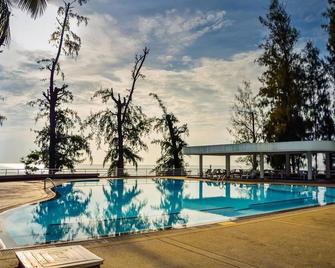 Sandy Beach Condo 17D - Cha-am - Zwembad